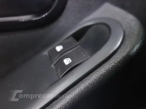 SANDERO - 1.6 EXPRESSION 8V 4P MANUAL