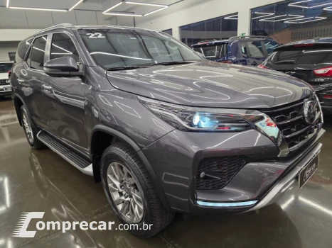 HILUX SW4 2.8 D-4d Turbo SRX 7L 4X4