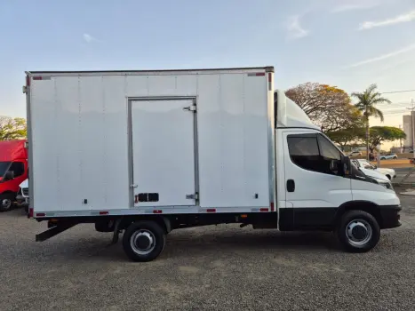 Daily 35-150 CABINE SIMPLES DIESEL