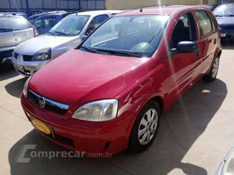 CHEVROLET CORSA HATCH - 1.4 MPFI MAXX 8V 4P MANUAL 4 portas
