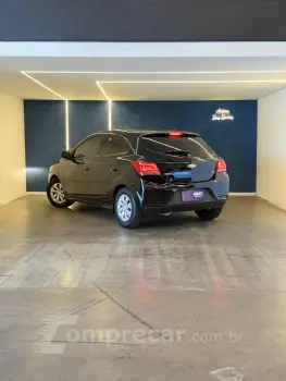 ONIX HATCH LT 1.0 8V FlexPower 5p Mec.