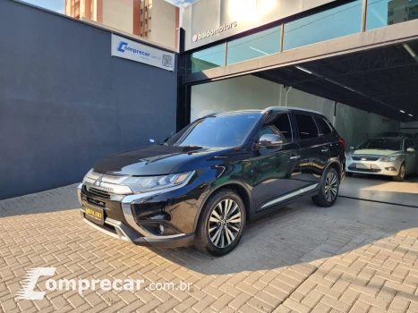 Mitsubishi OUTLANDER HPE-S 2.2 Diesel 4x4 Aut. 4 portas