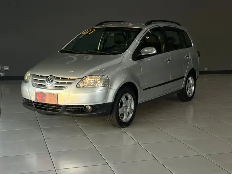Volkswagen SpaceFox Comfortline 1.6 8V (Flex) 4 portas