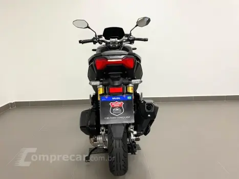 HONDA ADV 150