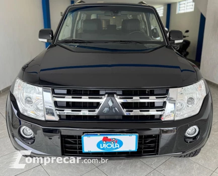 PAJERO 3.8 Full HPE 4X4 V6 24V