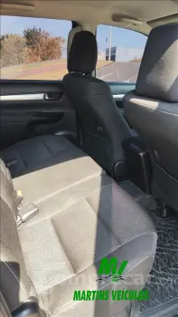 HILUX 2.8 D-4D TURBO DIESEL CD SR 4X4 AUTOMÁTICO