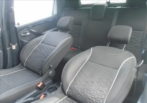 DUSTER OROCH 2.0 16V HI-FLEX DYNAMIQUE AUTOMÁTICO