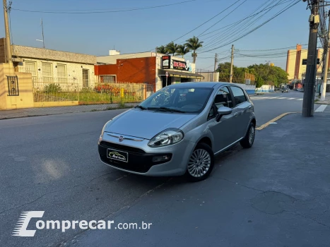 Fiat PUNTO 1.4 Attactive 8V 4 portas