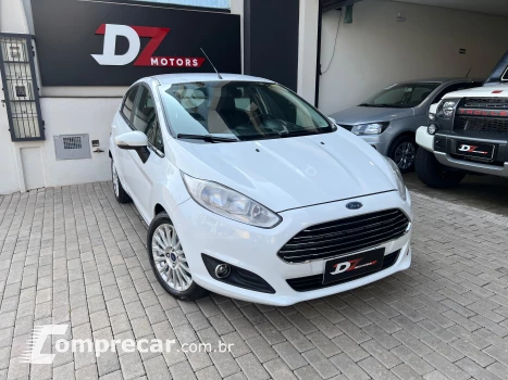 FORD FIESTA 1.6 Titanium Hatch 16V 4 portas