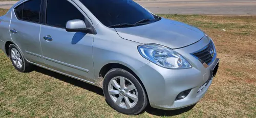 VERSA 1.6 16V SL