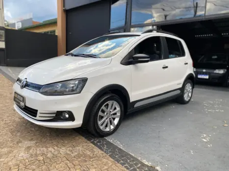 Volkswagen FOX 1.0 MPI TRACK 12V FLEX 4P MANUAL 4 portas