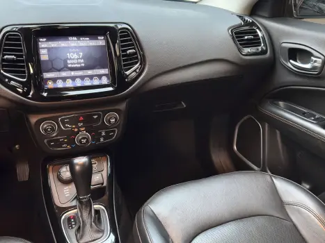 COMPASS 2.0 16V DIESEL LIMITED 4X4 AUTOMÁTICO