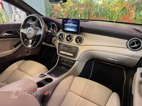 CLA 200 1.6 VISION 16V FLEX 4P AUTOMÁTICO