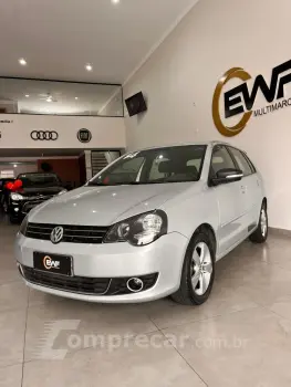 Volkswagen Polo SPORTLINE 1.6 Mi Total Flex 8V 5p 4 portas