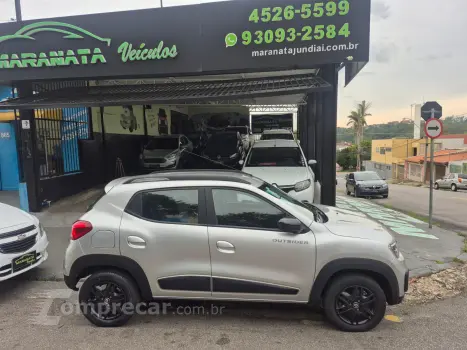 Kwid 1.0 Outsider