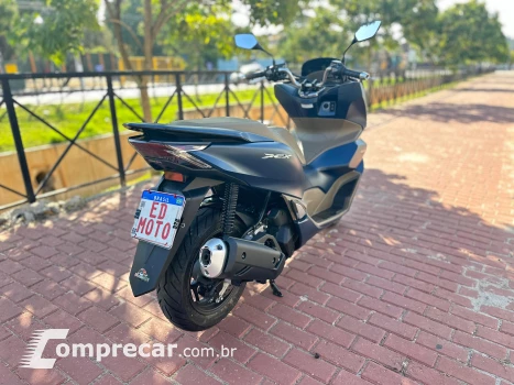 PCX 160 DLX ABS