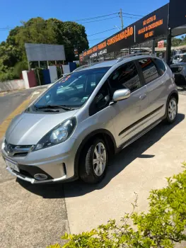 Honda FIT TWIST 4 portas