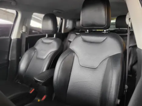 COMPASS LIMITED 2.0 4x2 Flex 16V Aut.