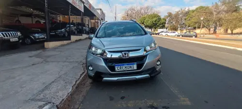 Honda WR-V 1.5 16vone EXL 4 portas