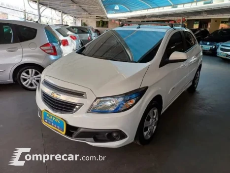 CHEVROLET ONIX 1.4 MPFI LT 8V 4 portas