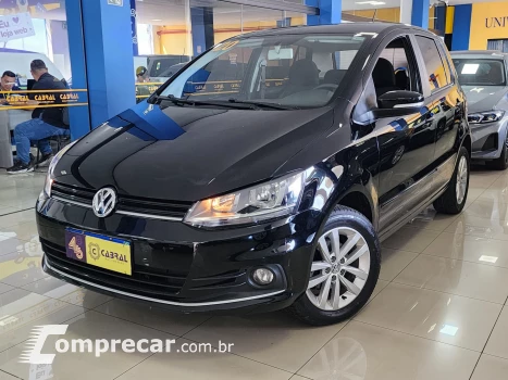 Volkswagen Fox Connect 1.6 Flex 8V 5p 4 portas