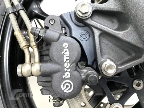 TRIUMPH TIGER 800 XRX