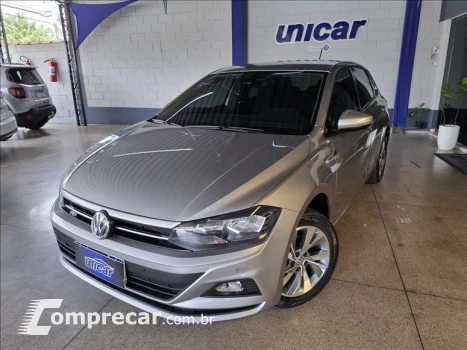 Volkswagen POLO 1.0 200 TSI Comfortline 4 portas