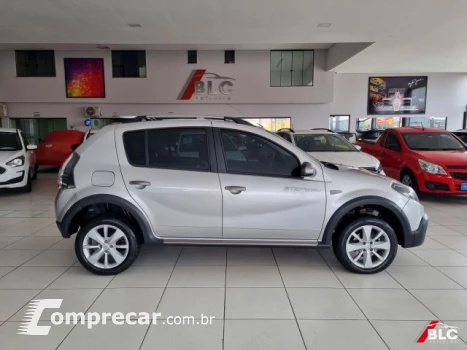 SANDERO - 1.6 STEPWAY 16V 4P AUTOMÁTICO