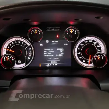 CLASSIC LARAMIE 5.7 CD V8 4X4 Aut.