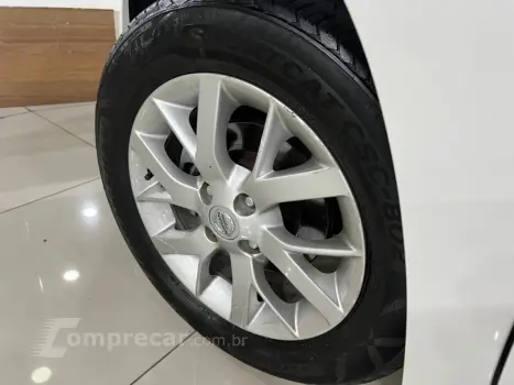 VERSA 1.6 16V FLEX SL 4P MANUAL