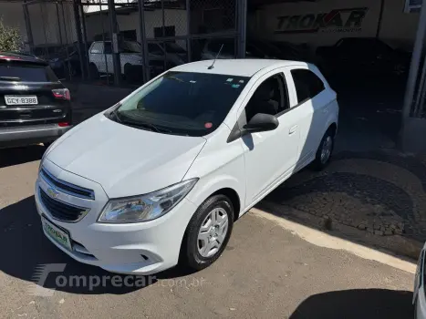 CHEVROLET ONIX HATCH LT 1.0 8V FlexPower 5p Mec. 4 portas