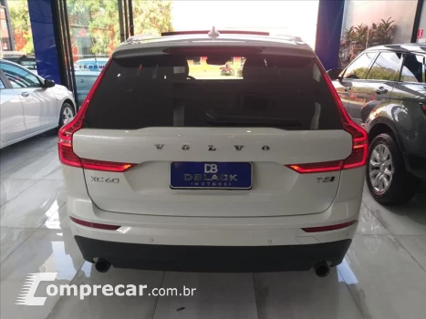 XC60 2.0 T5 Momentum AWD Geartronic