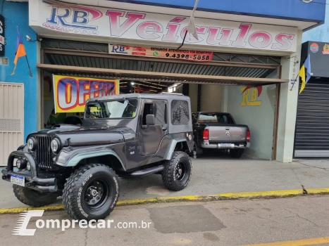 FORD JEEP 2.2 Cj-6 4X4 8V 2 portas