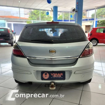 VECTRA 2.0 MPFI GT Hatch 8V