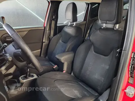 Renegade Sport 1.8 4x2 Flex 16V Mec.