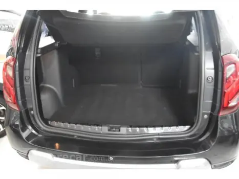 DUSTER - 2.0 DYNAMIQUE 4X2 16V 4P AUTOMÁTICO