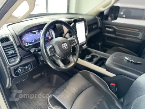 2500 6.7 I6 Turbo Laramie CD 4X4