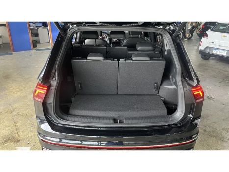 TIGUAN 2.0 300 TSI GASOLINA ALLSPACE R-LINE AUTOMÁTICO