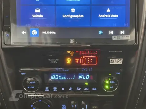 HILUX SW4 2.8 D-4D TURBO SRX PLATINUM 7L 4X4 AUTOMÁTICO