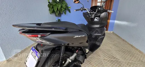 PCX 150 DLX