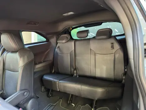 SIENNA 2.5 VVT-I Hybrid XSE