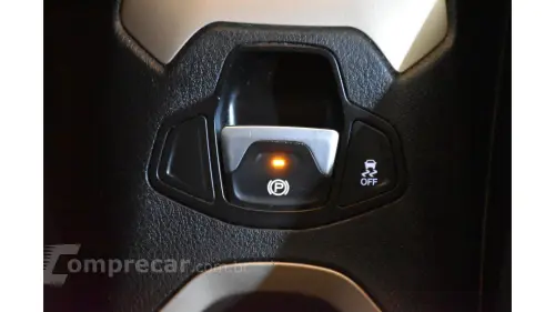 RENEGADE - 1.8 16V LONGITUDE 4P AUTOMÁTICO