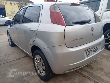 PUNTO - 1.4 8V 4P MANUAL