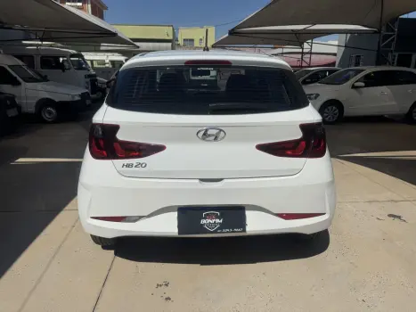 HB 20 Hatch 1.0 12V 4P FLEX VISION