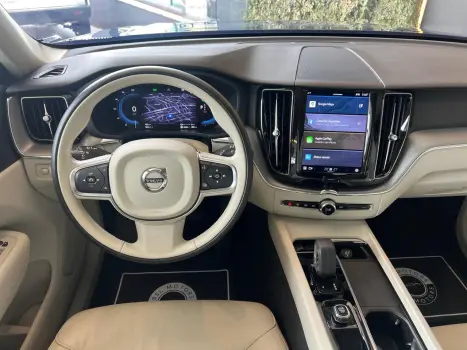 XC60 2.0 T8 Recharge Inscription Expression AWD Geartronic