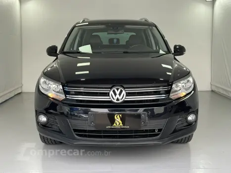 Volkswagen TIGUAN 2.0 FSI 16V Turbo 4 portas
