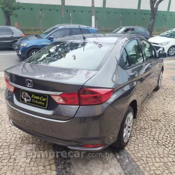 CITY Sedan DX 1.5 Flex 16V Aut.