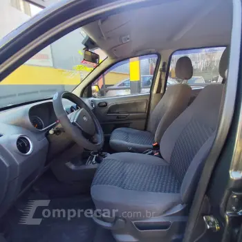 EcoSport XLS 1.6/ 1.6 Flex 8V 5p