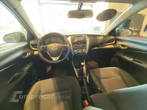 YARIS 1.5 16V FLEX SEDAN XL MANUAL