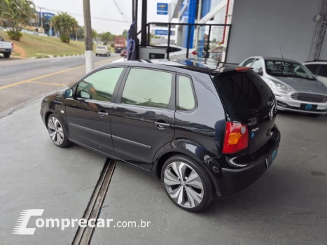 Polo 1.6 Mi/ S.Ouro 1.6Mi 101cv 8V 5p